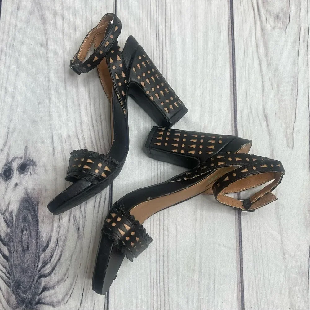 Plume by Farylrobin Black Slingback Chunky 4'' Pumps Block Heels Womens Size 7.5
